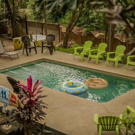 Casa Pura Vida Surf Hostel - Tamarindo Costa Rica 外观 照片