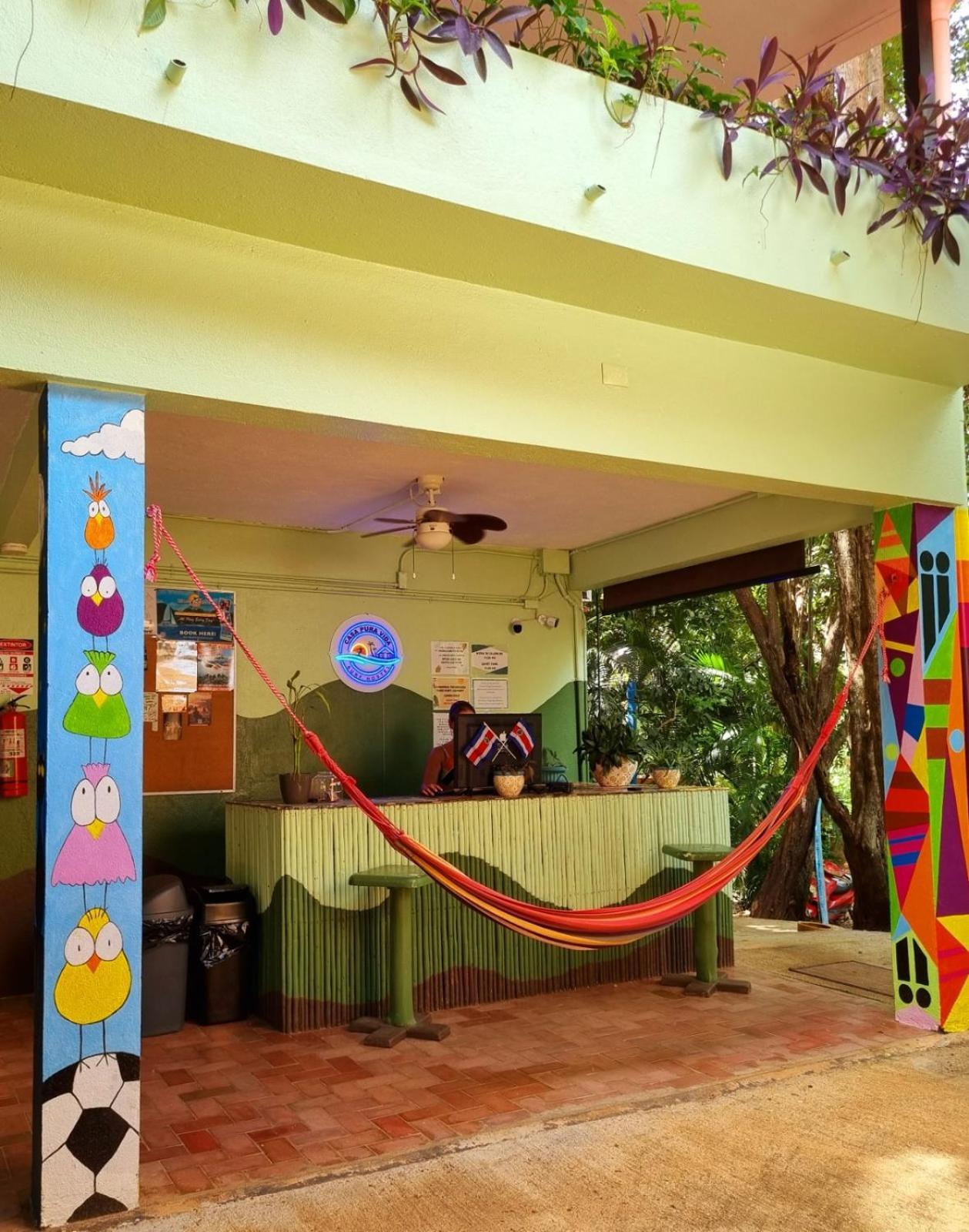 Casa Pura Vida Surf Hostel - Tamarindo Costa Rica 外观 照片