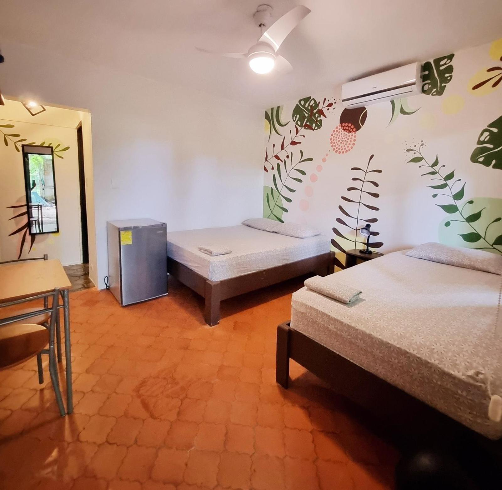 Casa Pura Vida Surf Hostel - Tamarindo Costa Rica 外观 照片